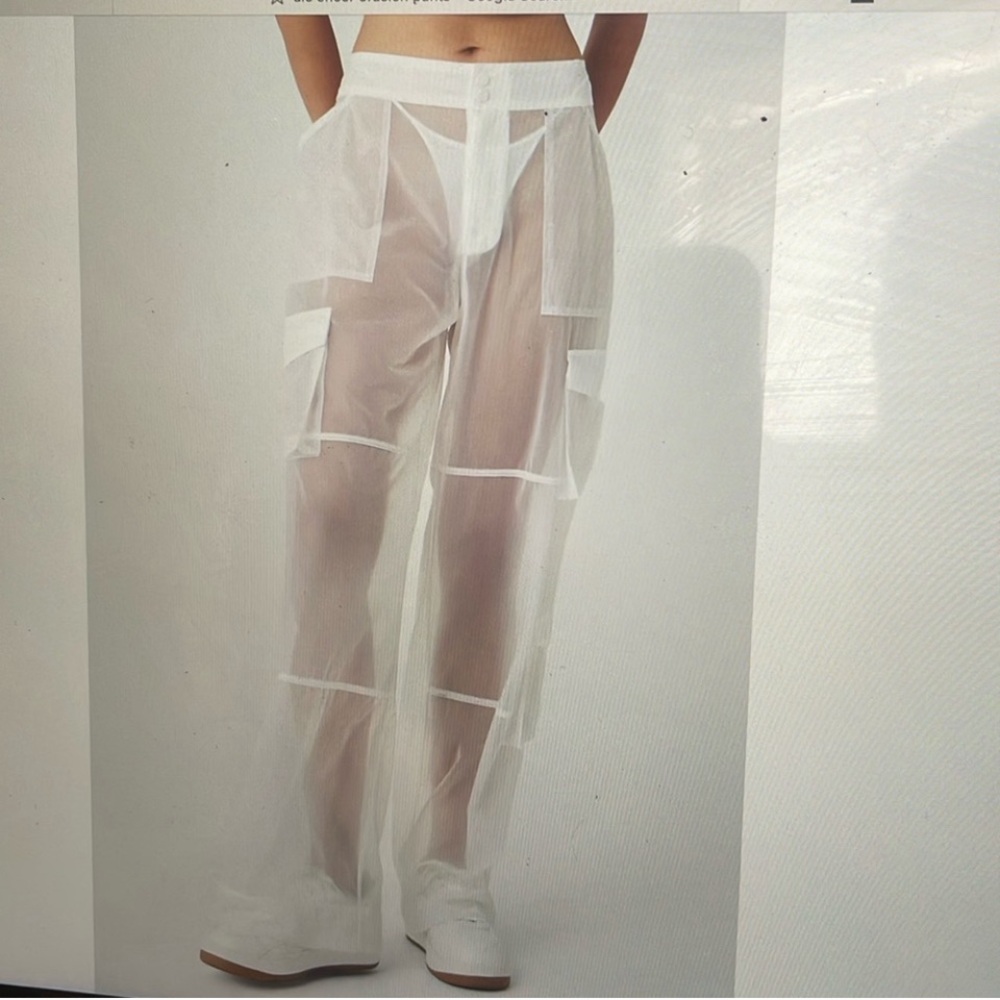 ALO YOGA | *NWT | SHEER EFFUSION CARGO WIDE LEG
TROUSER XXS WHITE